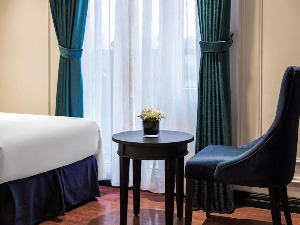 Flower Hotel Hanoi Exterior photo